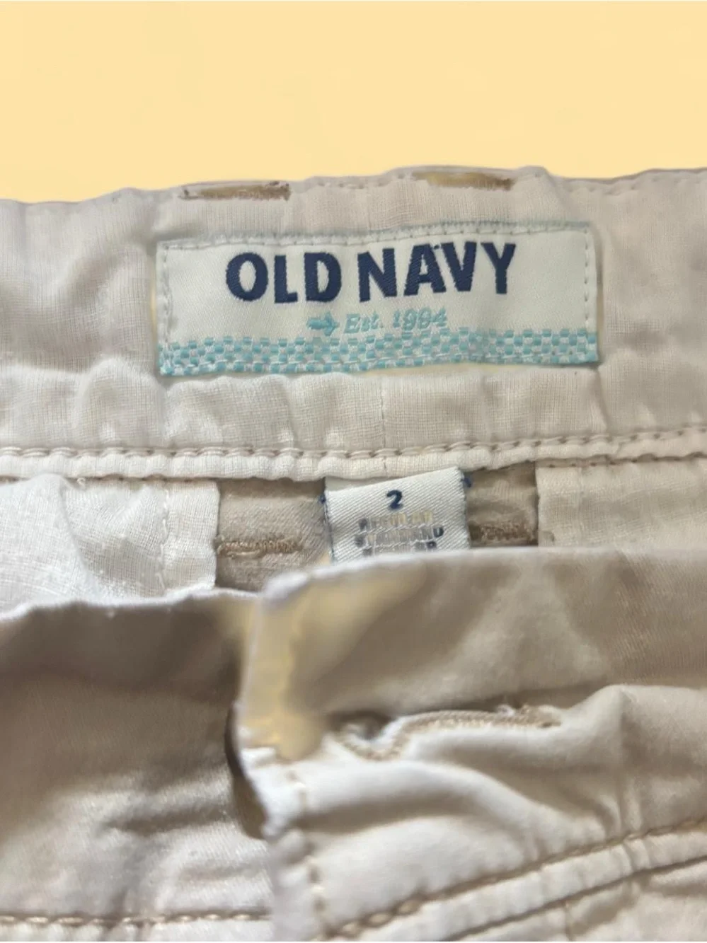 Old Navy Light Cream Women's Chino Bermuda Shorts